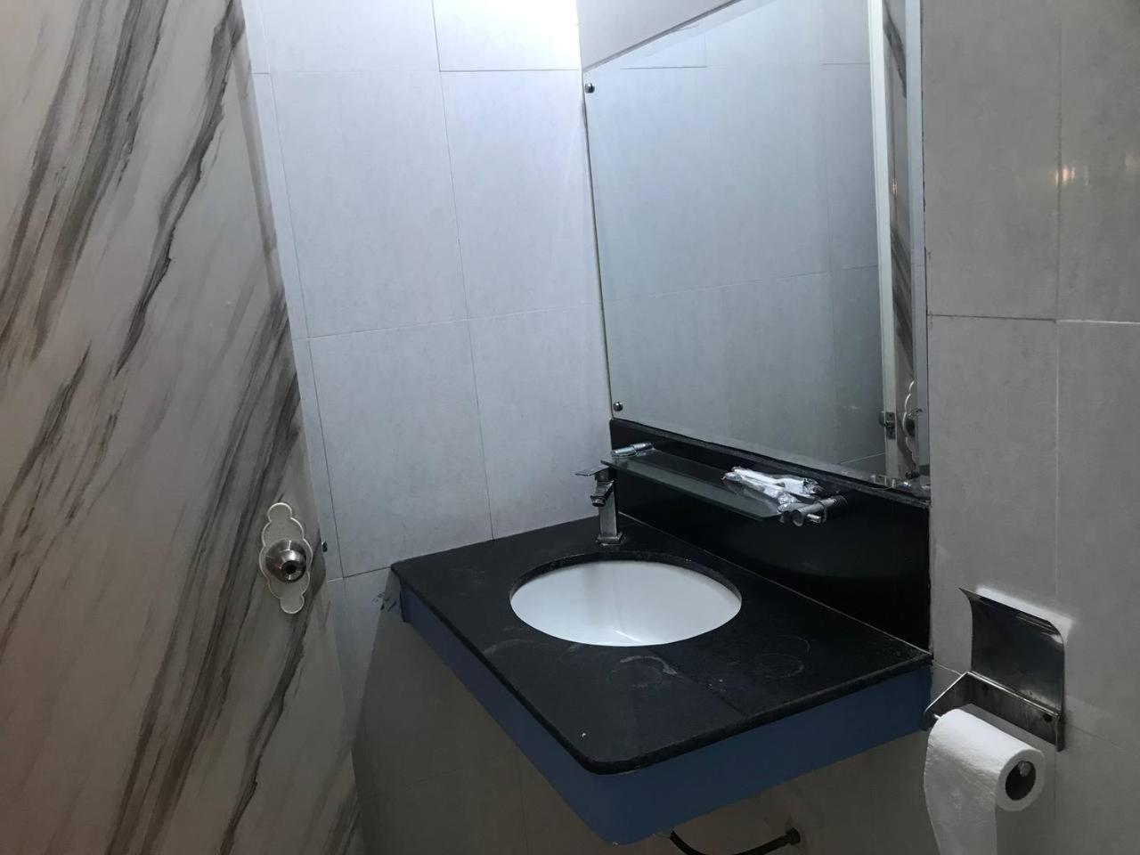 Rs Galaxy Hotel Πνομ Πενχ Εξωτερικό φωτογραφία